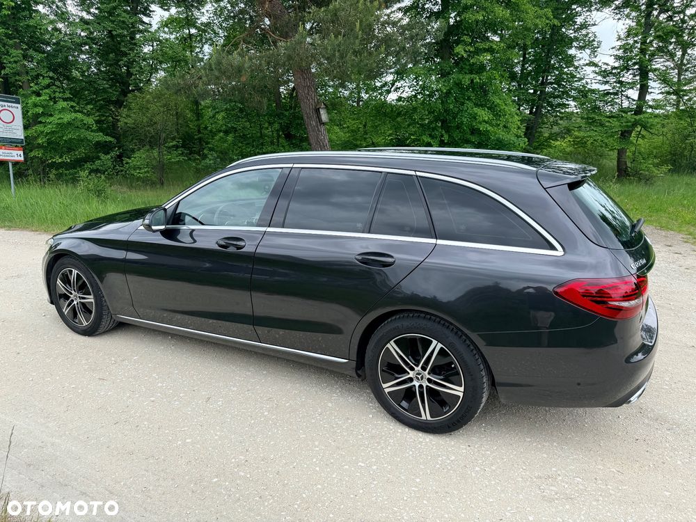 Mercedes-Benz Klasa C 220 d 4Matic 9G-TRONIC Avantgarde - 14