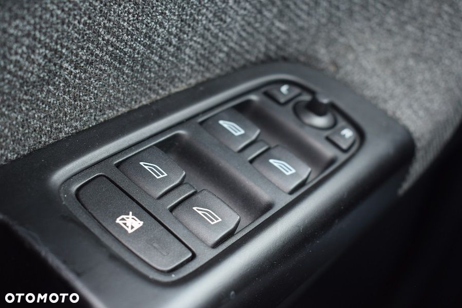 Volvo V50 1.8 Kinetic - 14