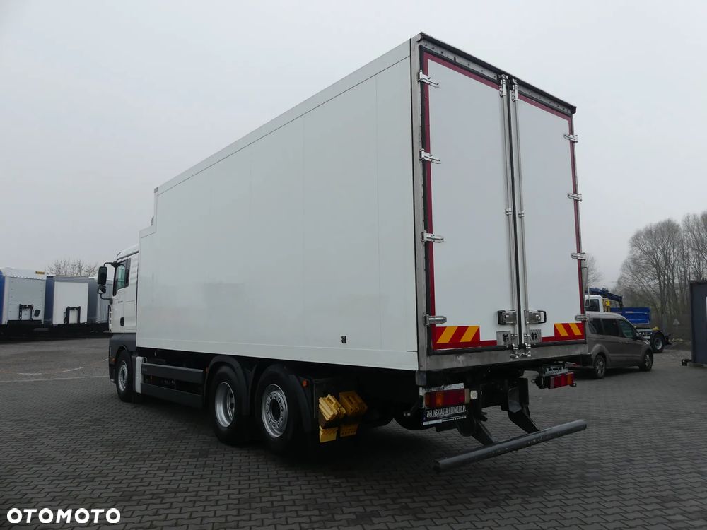 MAN TGA 26.400 6x2 / CHŁODNIA / EURO 4 / KABINA SYPIALNA / - 6