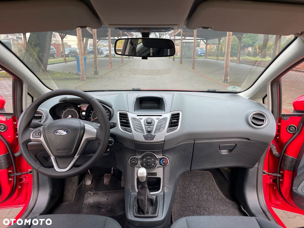 Ford Fiesta 1.25 Trend Edition - 14