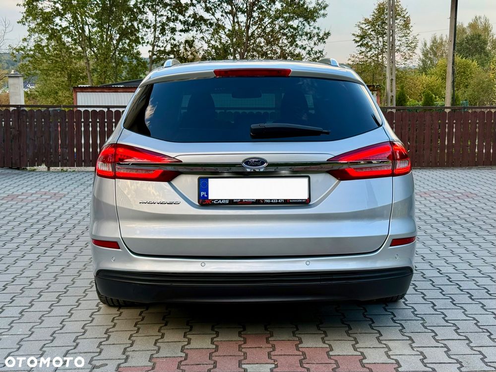 Ford Mondeo - 9