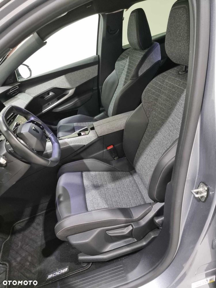 Peugeot 3008 - 18