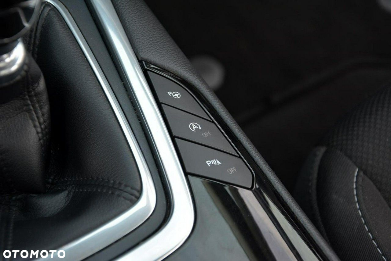 Ford S-Max 2.0 TDCi Titanium - 31