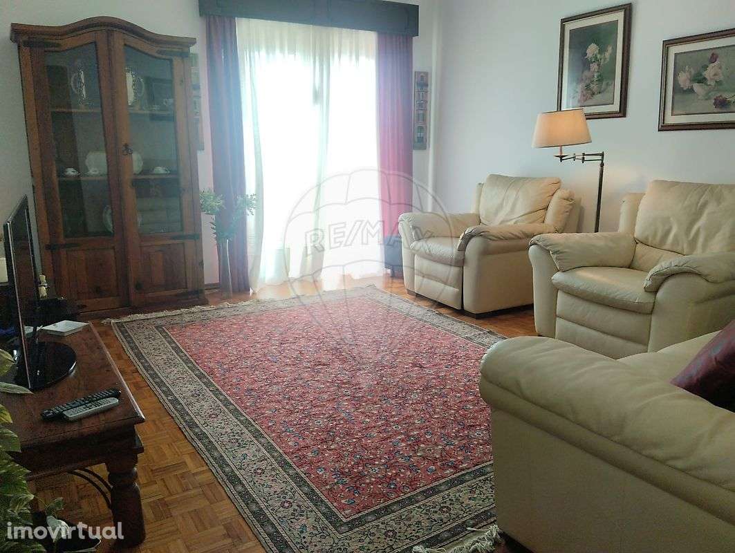 Apartamento T2 para arrendamento - Grande imagem: 4/15