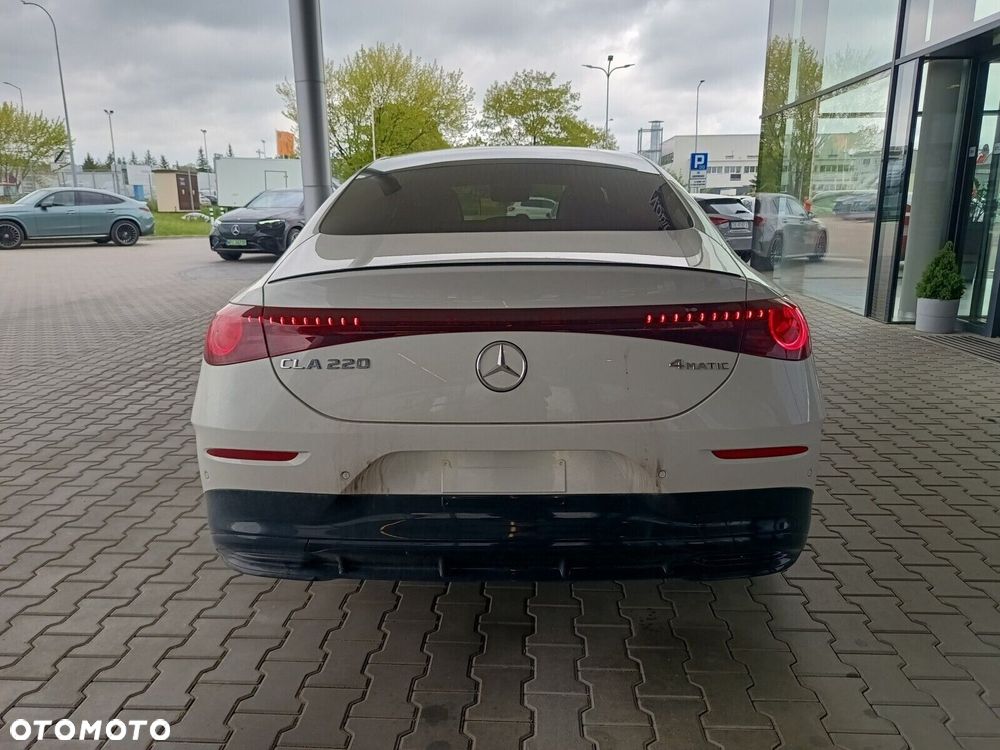 Mercedes-Benz CLA - 6