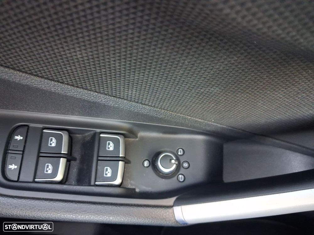 Audi Q2 30 TFSI Advanced - 10
