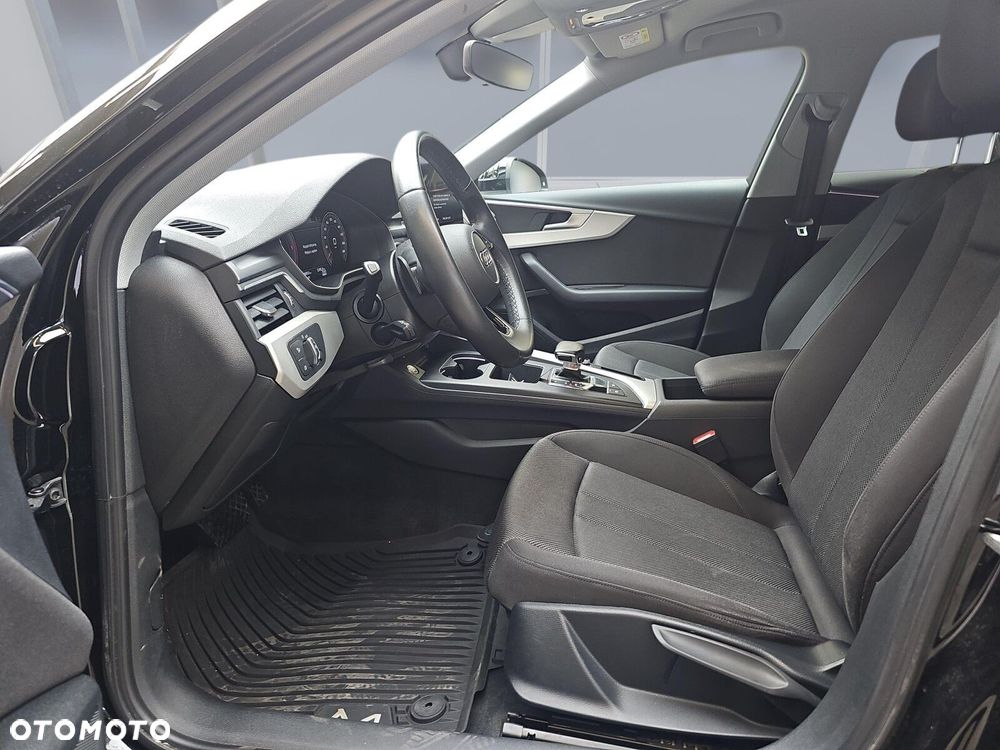 Audi A4 Avant 35 TDI mHEV S tronic - 9