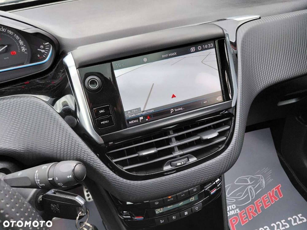 Peugeot 2008 - 25
