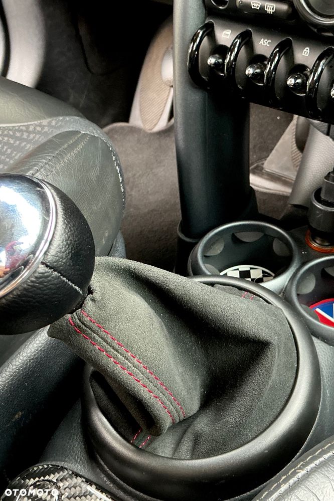 MINI Cooper chili - 10