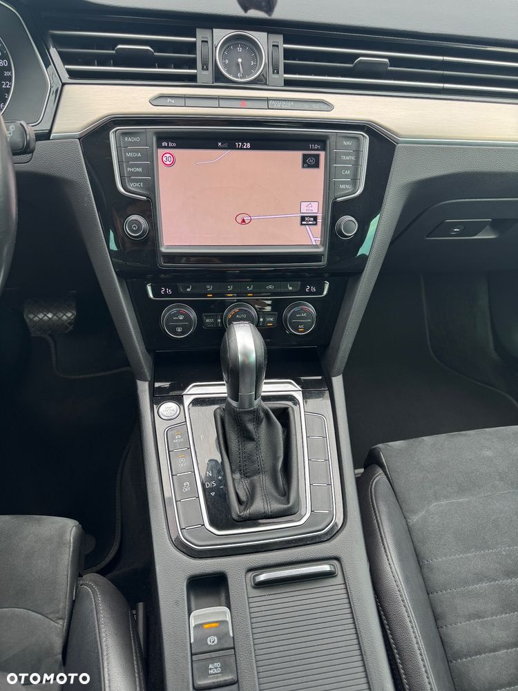 Volkswagen Passat 1.8 TSI BMT Highline DSG - 9