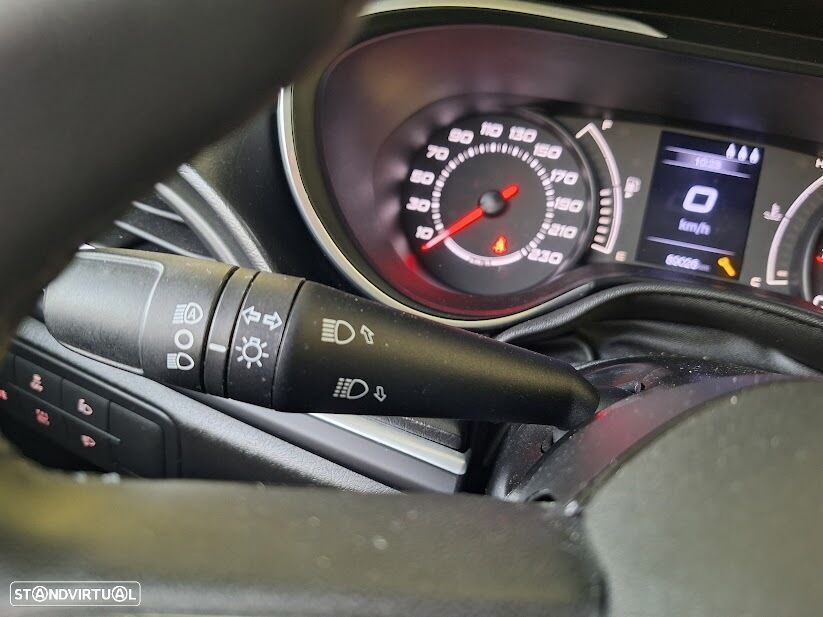 Fiat Tipo Station Wagon 1.3 M-Jet Lounge - 16