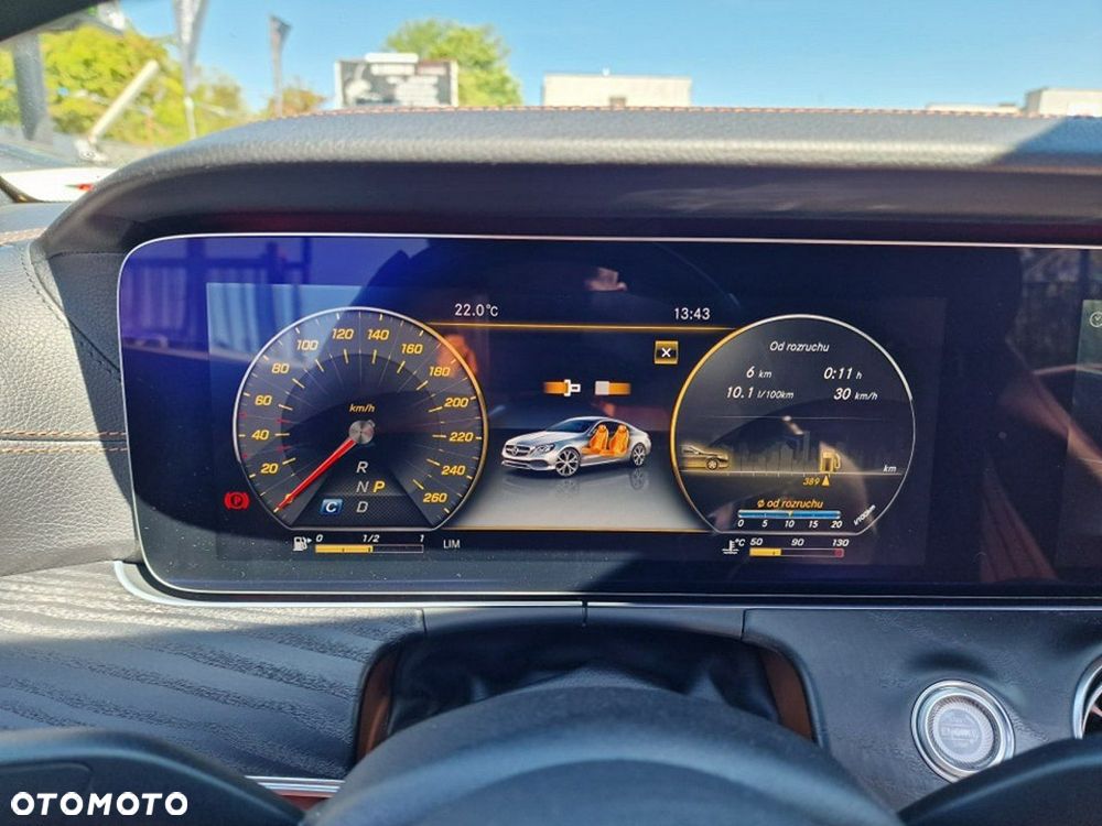 Mercedes-Benz Klasa E 220 d Coupe 9G-TRONIC AMG Line - 9