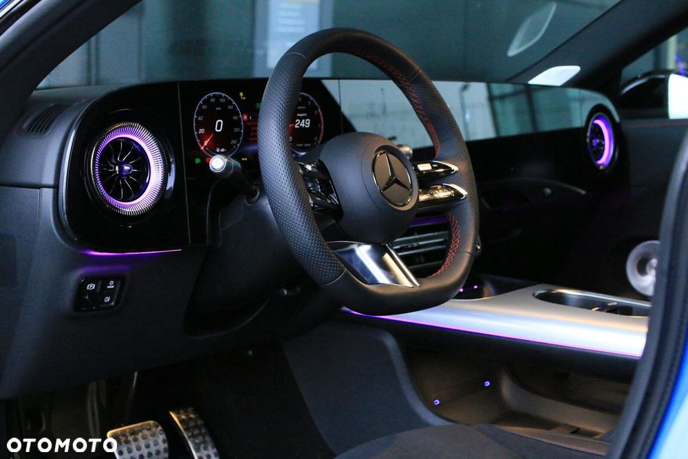 Mercedes-Benz CLA - 14