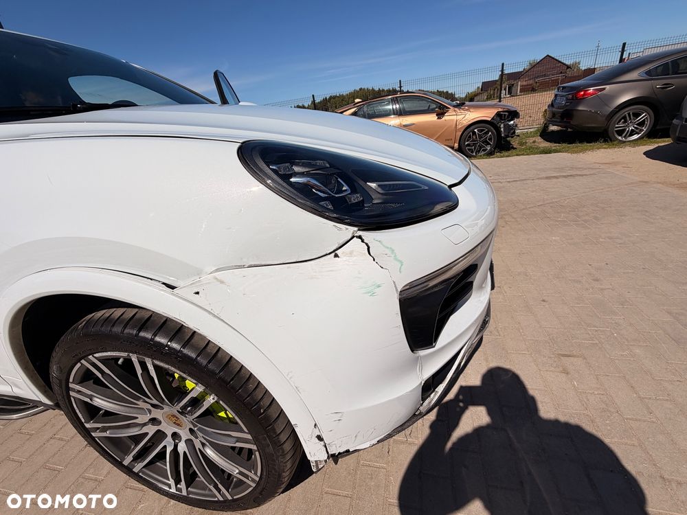 Porsche Cayenne S Tiptronic S - 16