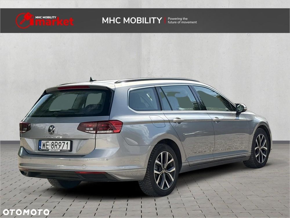 Volkswagen Passat Variant 2.0 TDI EVO Business DSG - 5