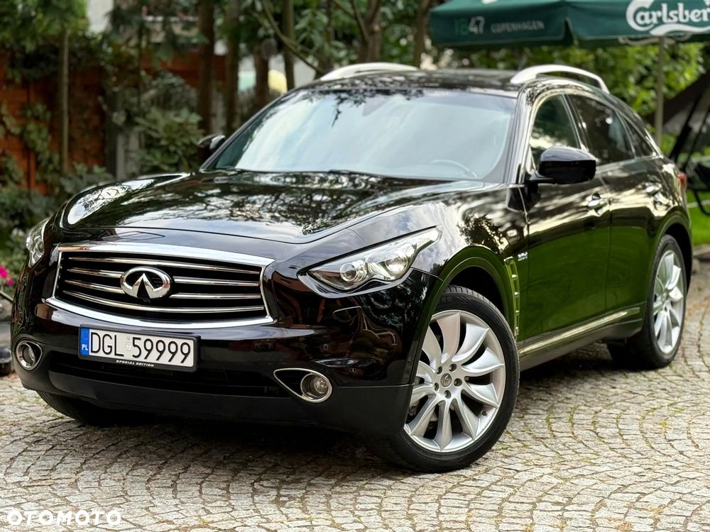 Infiniti QX70 - 39
