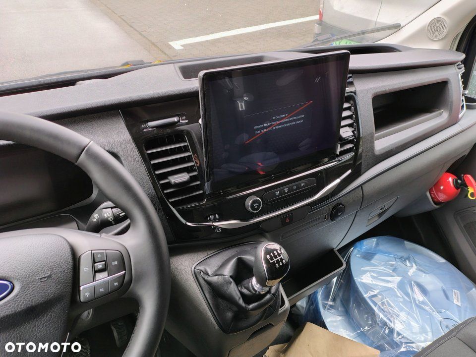 Ford Nowy Transit - 13