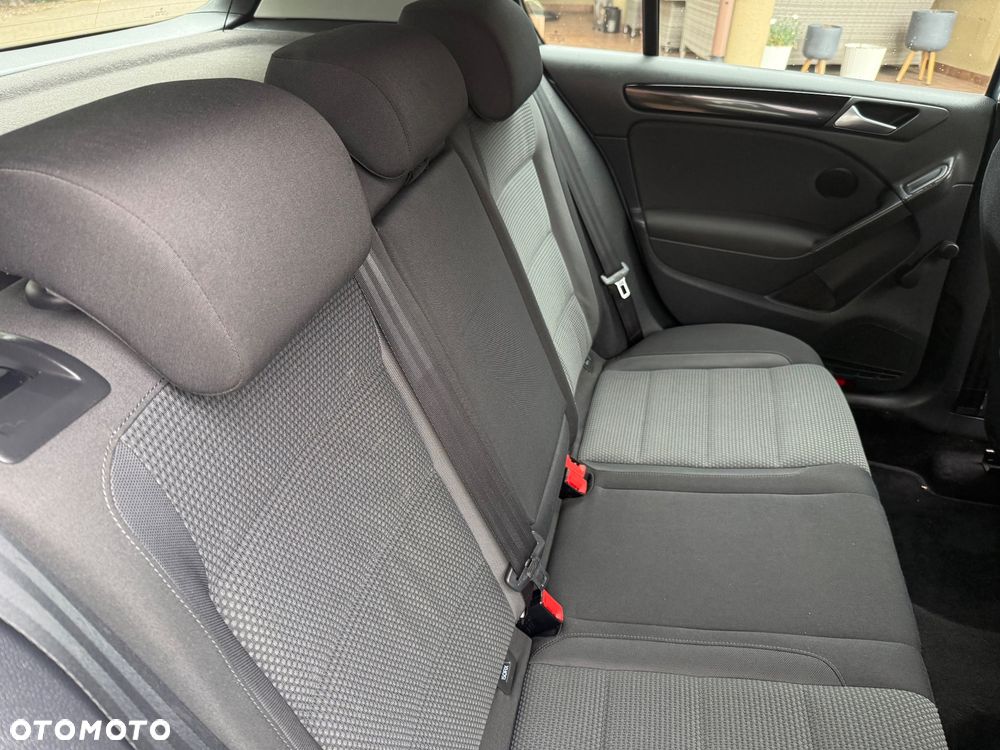 Volkswagen Golf 2.0 TDI DPF Trendline - 35