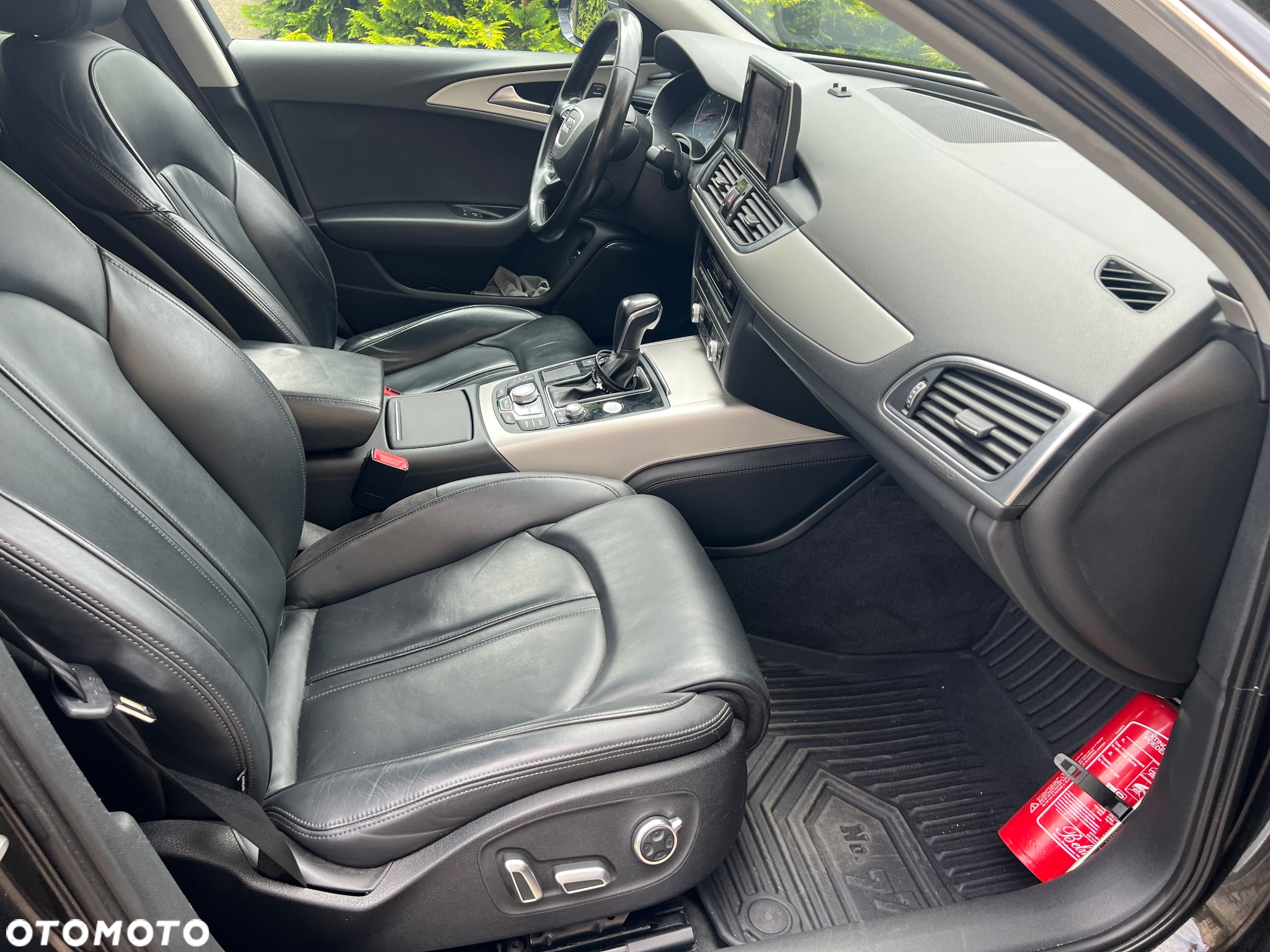 Audi A6 Avant 2.0 TDI Ultra S tronic - 35
