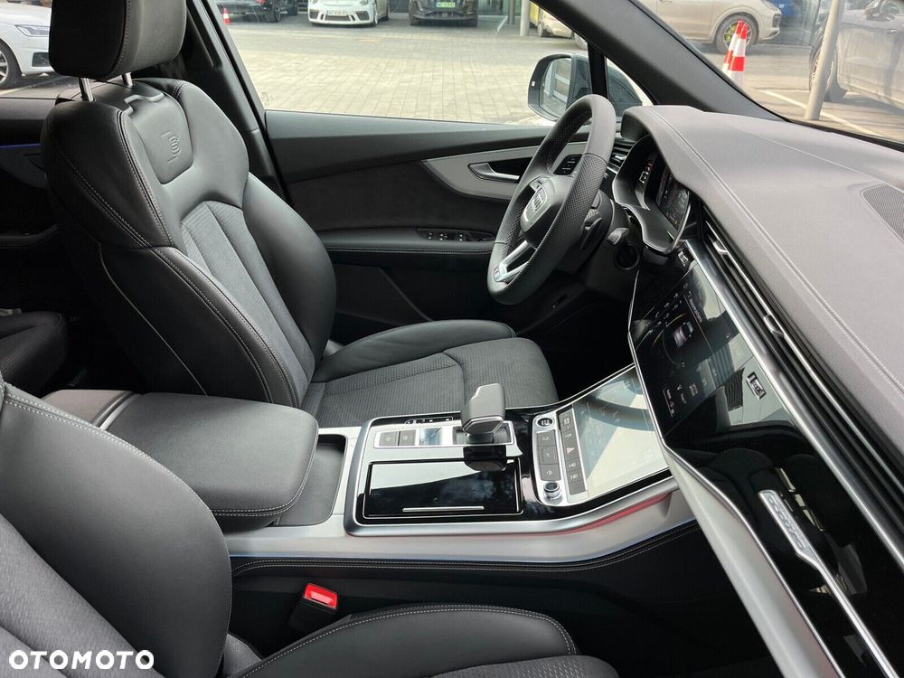 Audi Q7 - 21