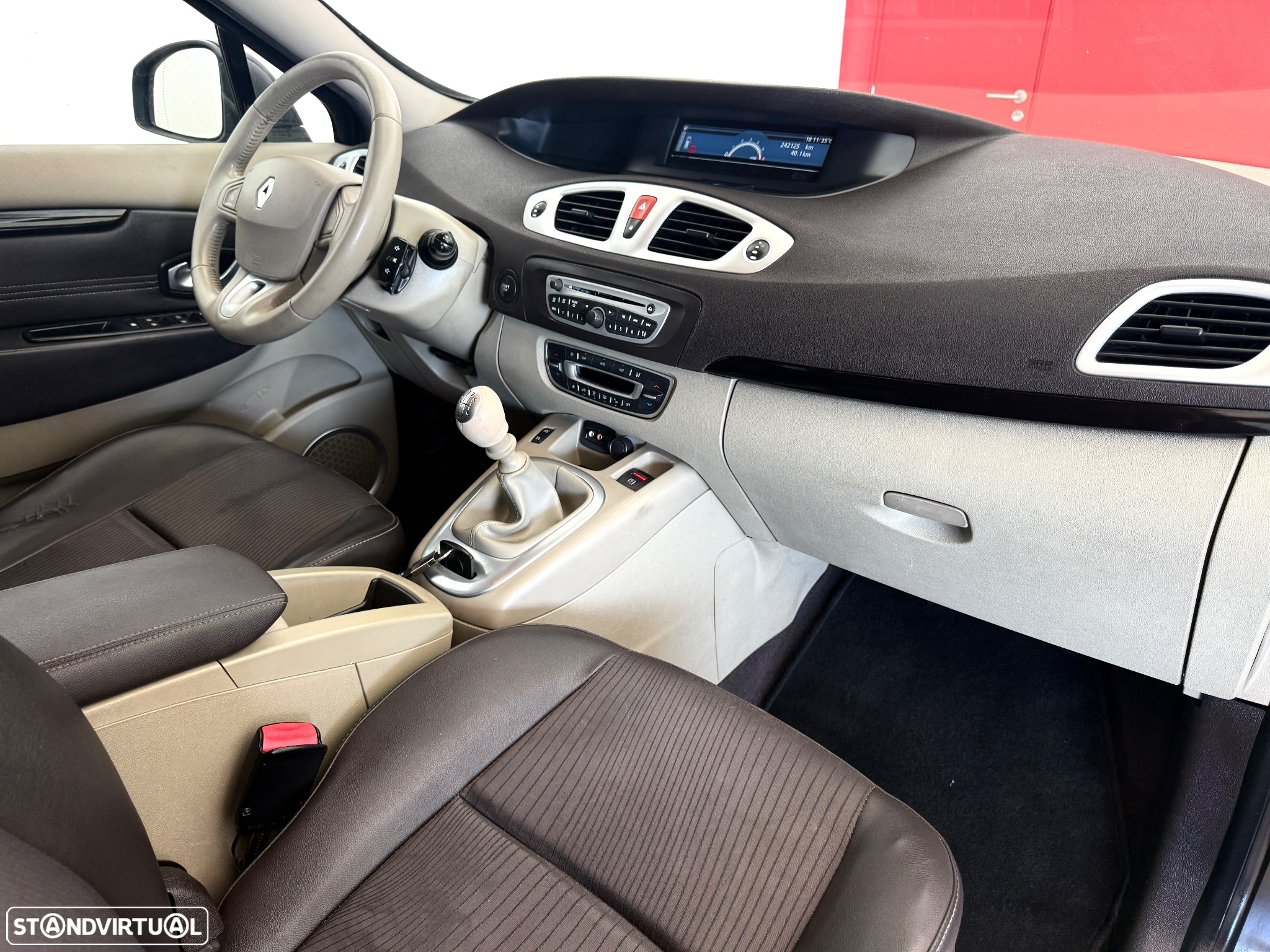 Renault Grand Scénic 1.5 dCi Dynamique S 7L - 15