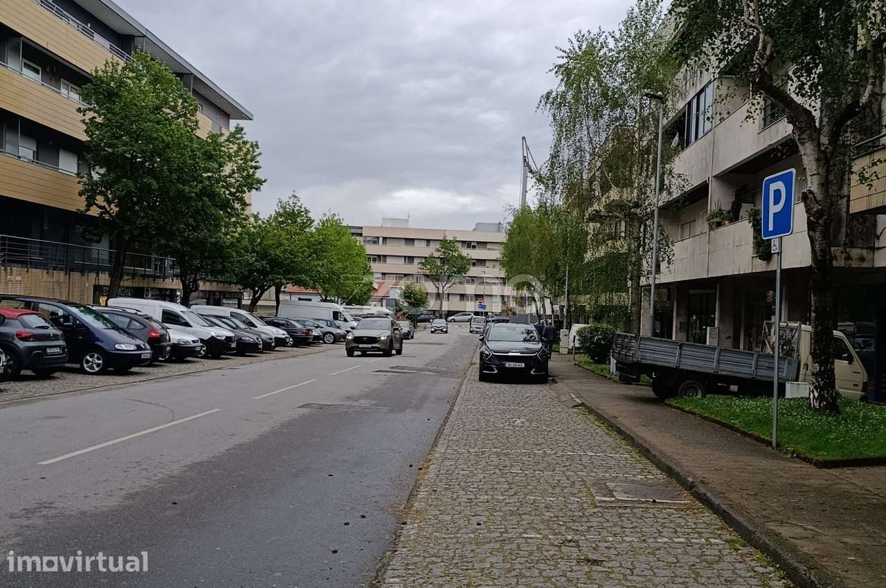 Loja no coração das Taipas - Grande imagem: 5/8