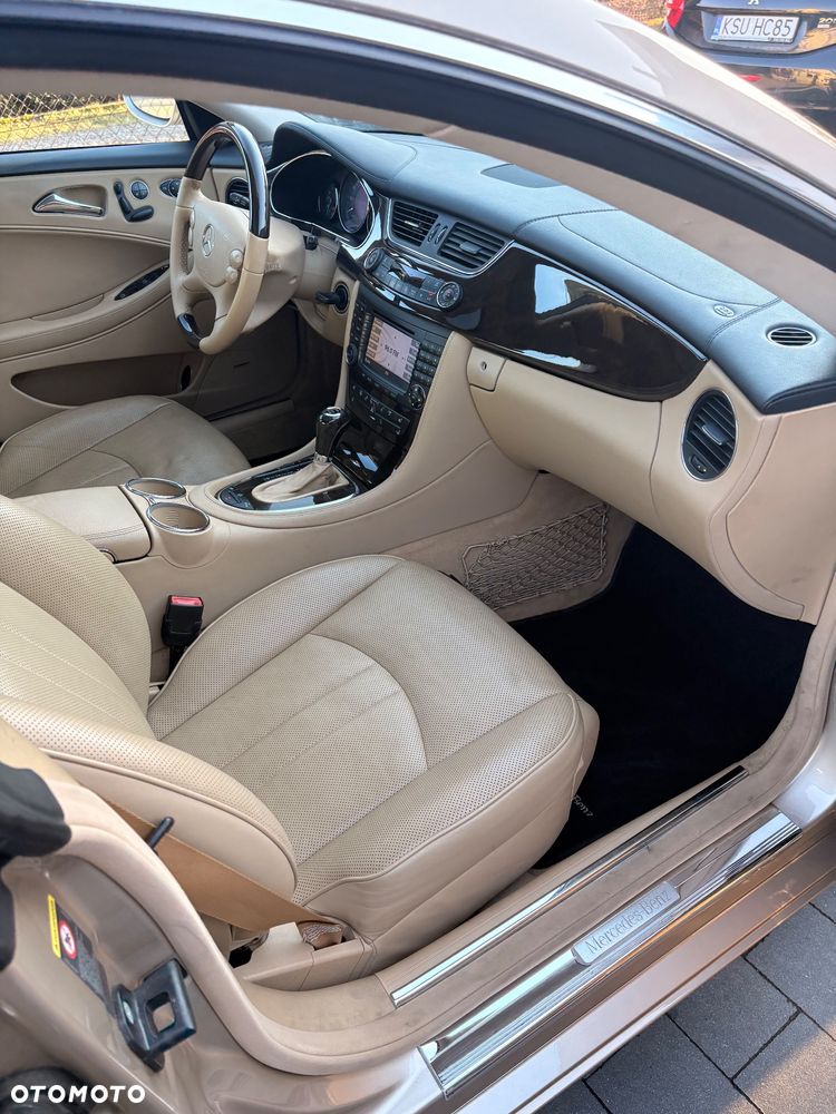 Mercedes-Benz CLS 500 7G-TRONIC - 12