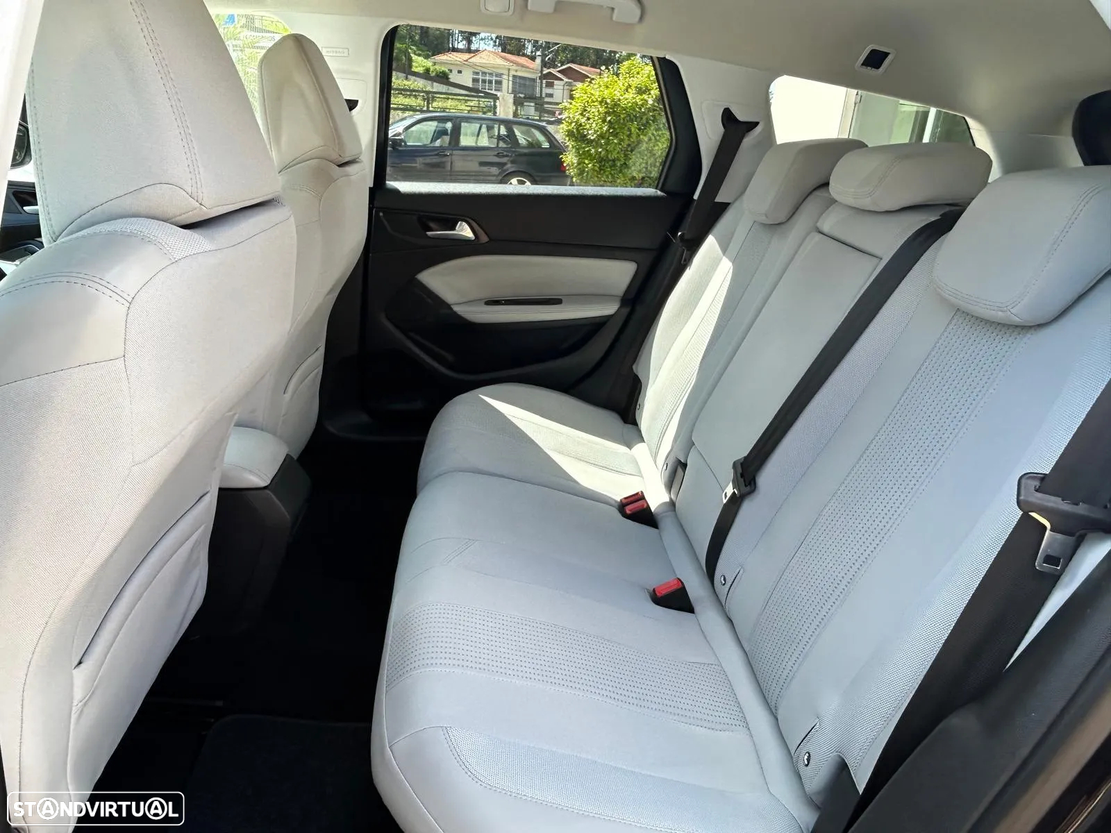 Peugeot 308 SW 1.5 BlueHDi Allure Pack - 25