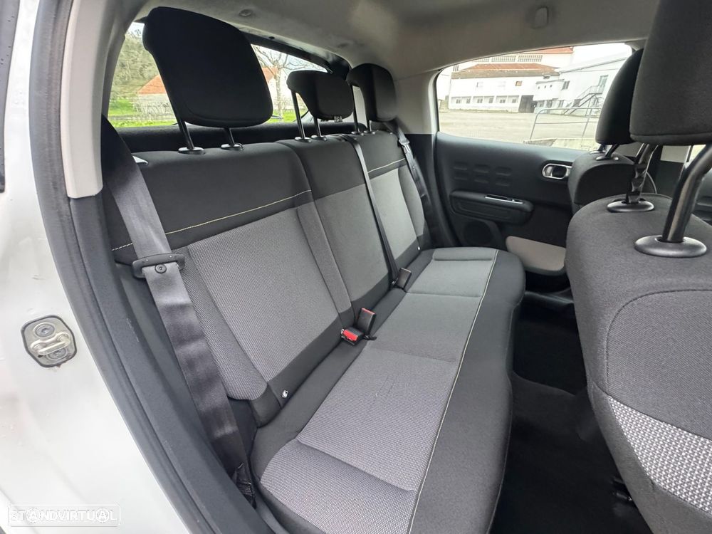 Citroën C3 1.2 PureTech Shine EAT6 - 31