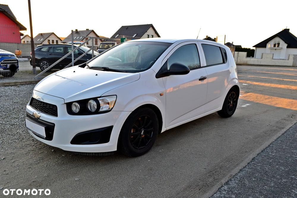 Chevrolet Aveo 1.2 LS+ - 2