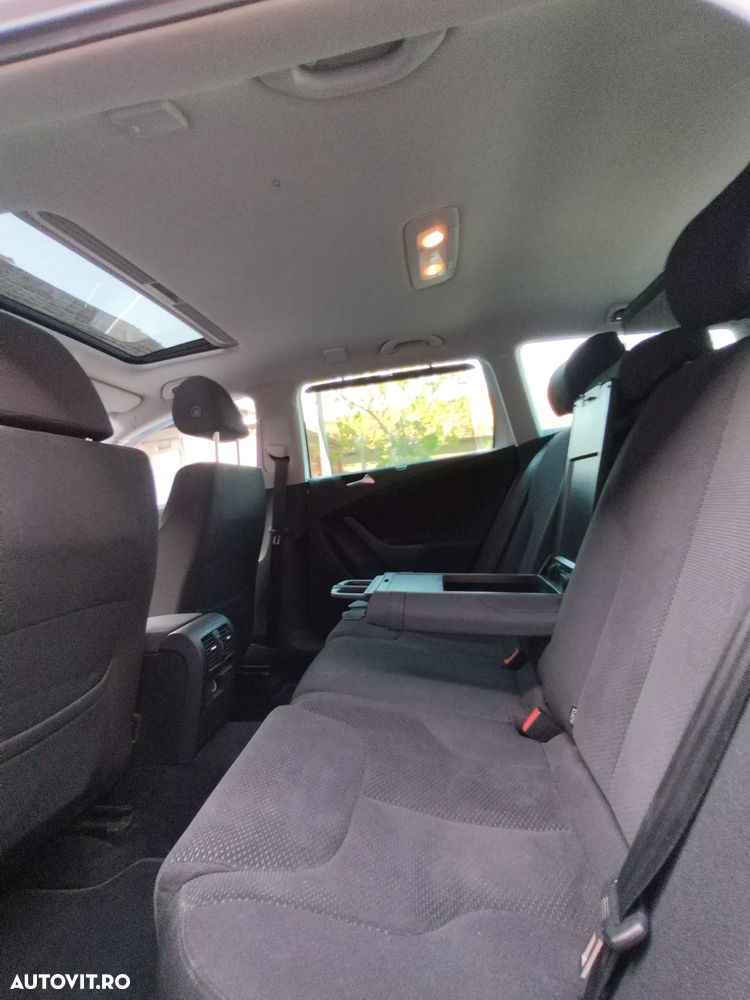 Volkswagen Passat 2.0 TDI Comfortline DPF - 23