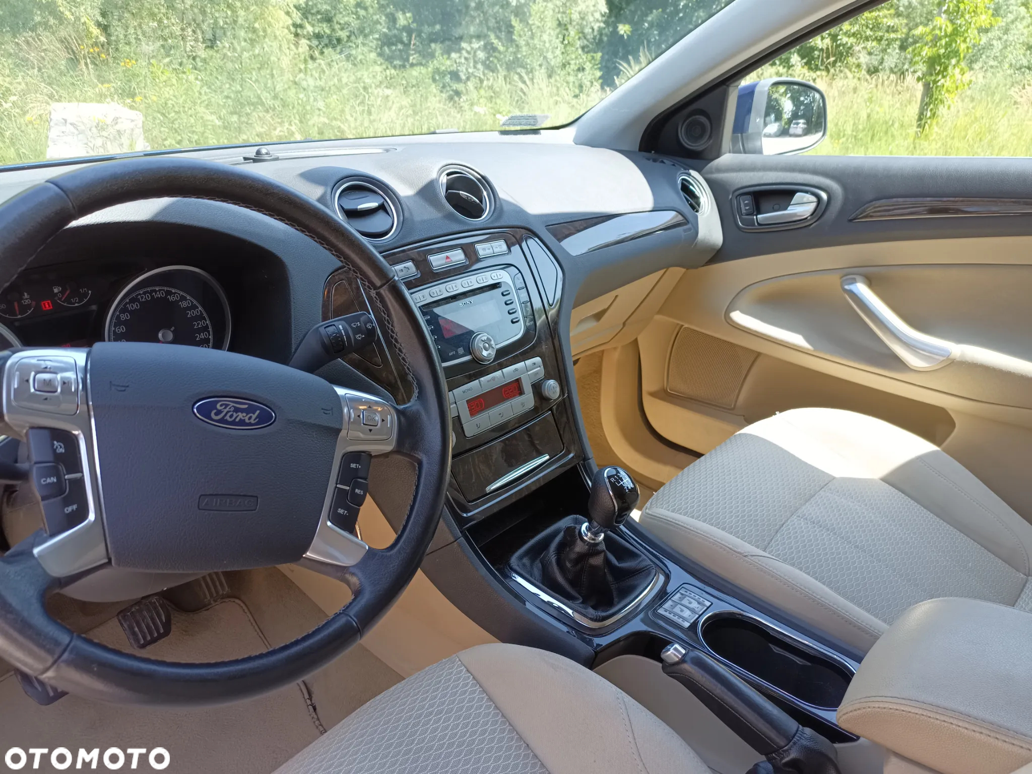 Ford Mondeo 2.0 TDCi Ghia - 9