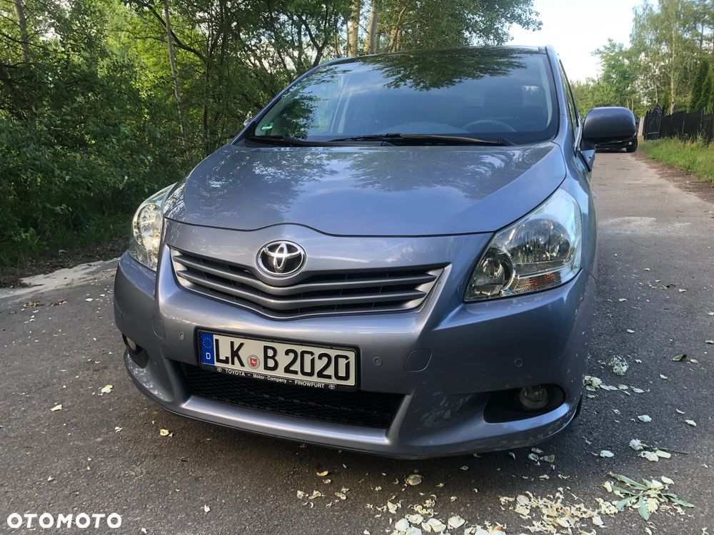 Toyota Verso 1.8 5-Sitzer Executive - 3