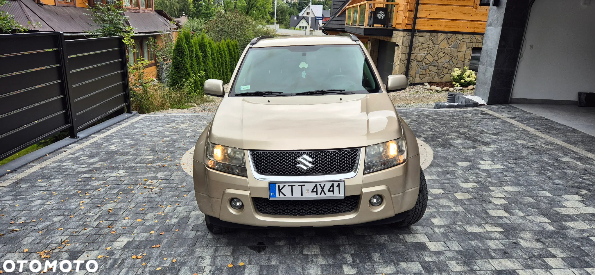 Suzuki Grand Vitara 2.0 - 9