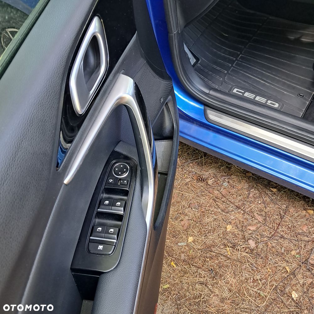 Kia Ceed 1.5 T-GDI GT-Line DCT - 20