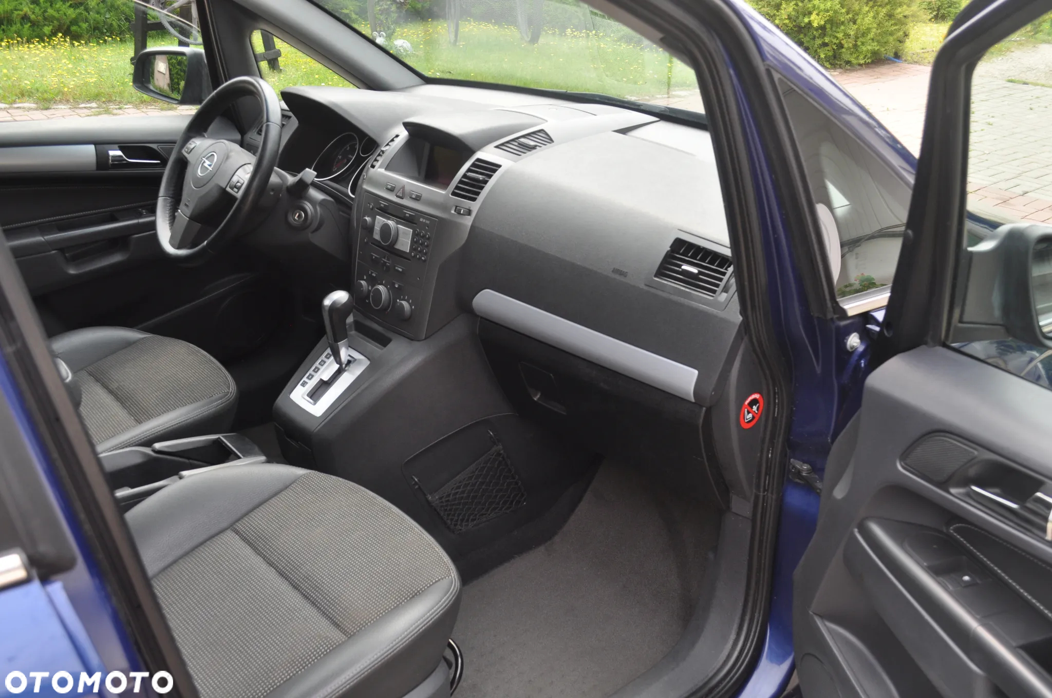Opel Zafira 1.9 CDTI Automatik Cosmo - 11