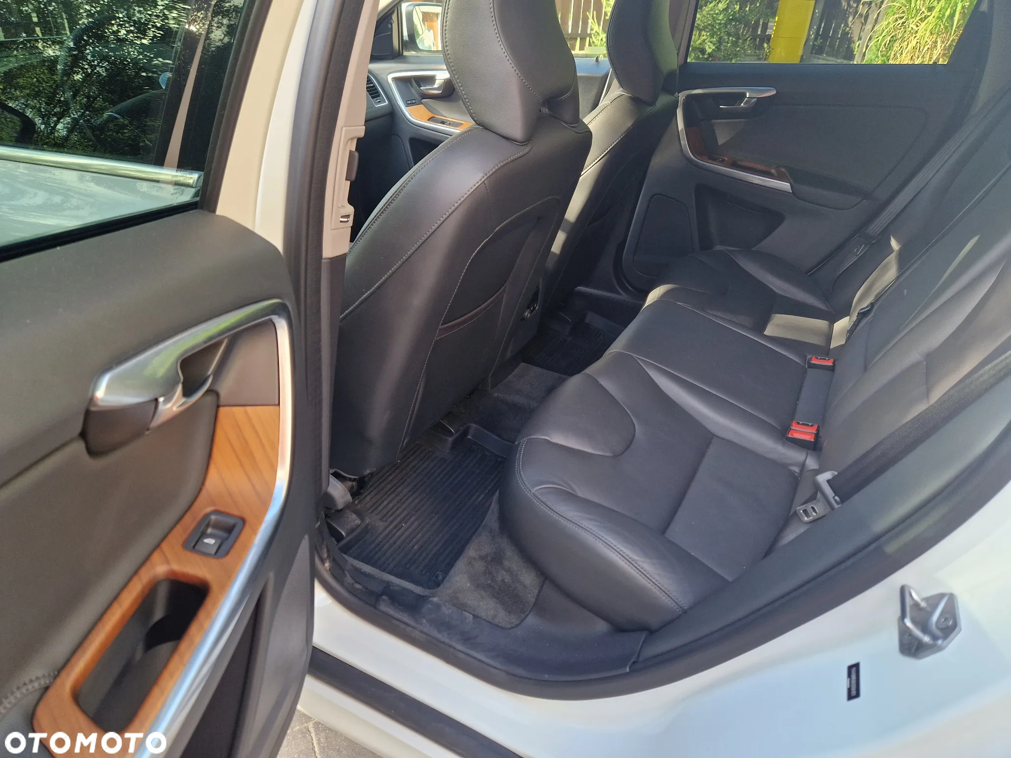 Volvo XC 60 T6 AWD Drive-E Summum - 22