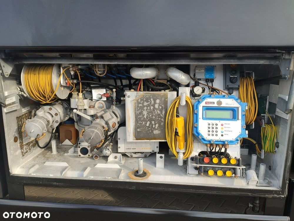 MAN TGA 26.400 Autocysterna z Dystrybucją Ważne TDT - 11