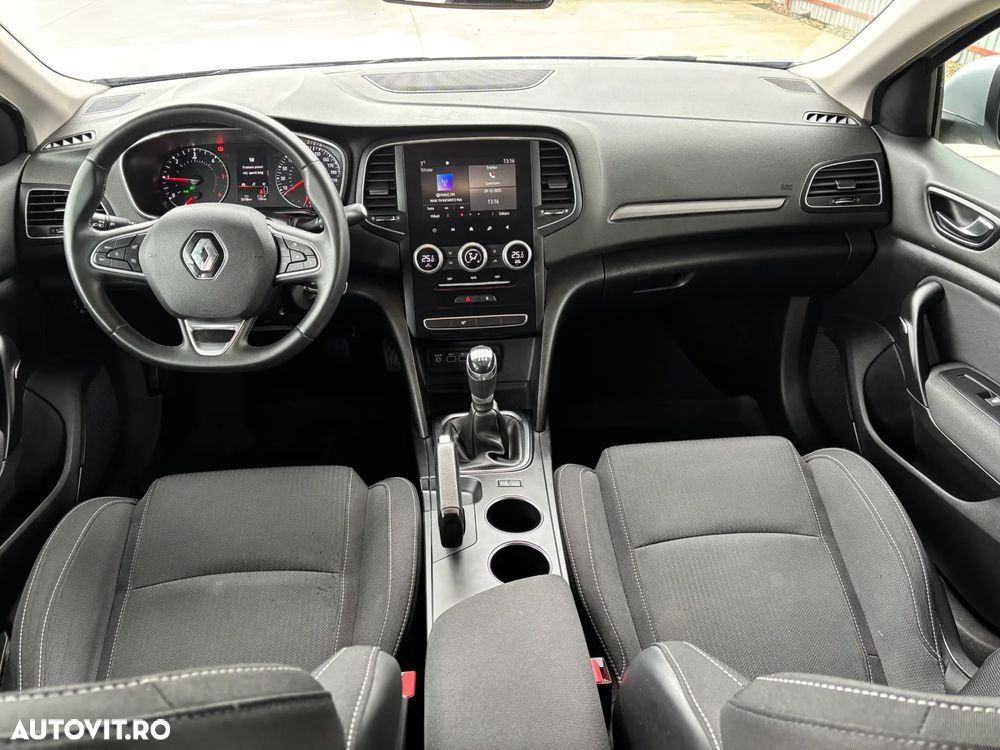 Renault Megane BLUE dCi 115 Equilibre - 5