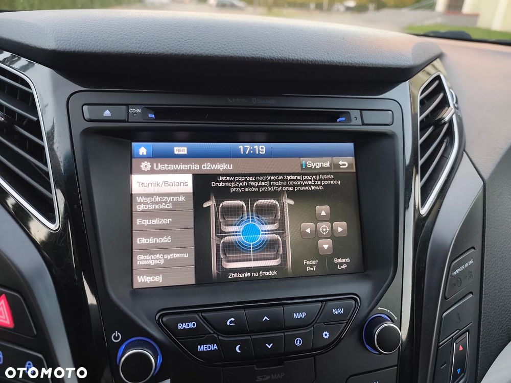 Hyundai i40 Kombi 1.7 CRDi DCT Premium - 22