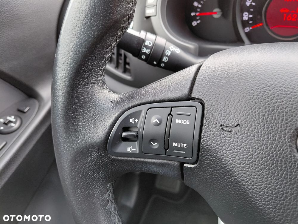 Kia Sportage - 14
