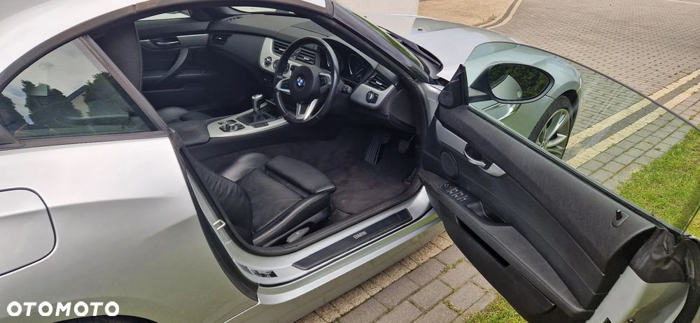 BMW Z4 sDrive18i - 17