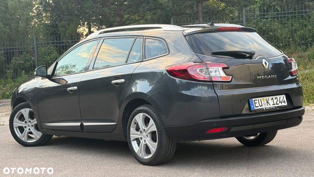 Renault Megane TCe 130 Bose Edition - 22