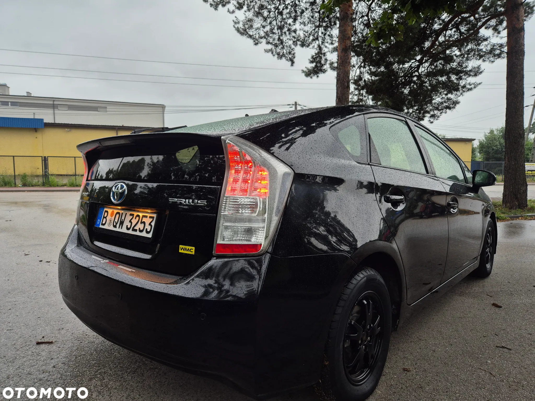 Toyota Prius Hybrid Comfort - 12