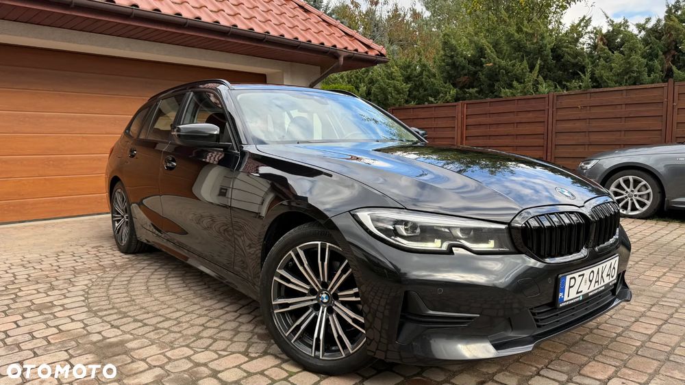 BMW Seria 3 2020 photo 2