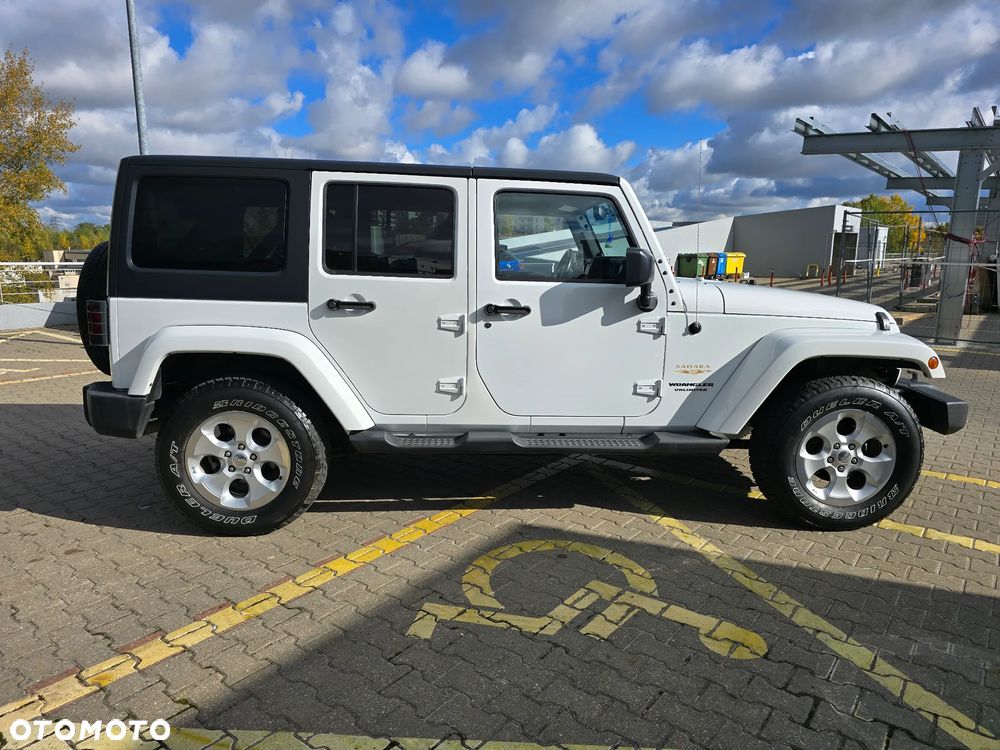 Jeep Wrangler 3.6 Unlim Sahara - 10
