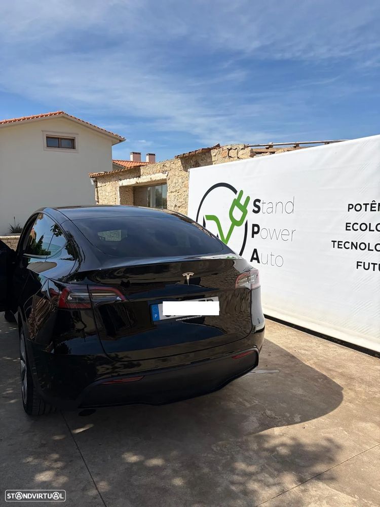 Tesla Model Y Long Range Dual Motor AWD - 1
