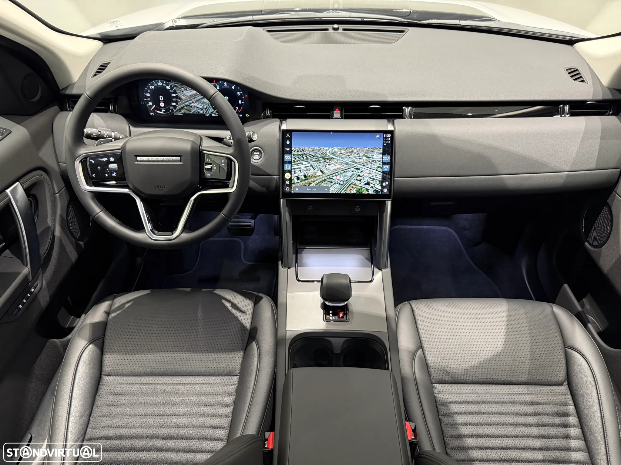 Land Rover Discovery Sport 1.5 I3 P270e AWD S - 12