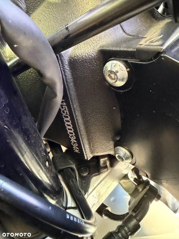 Yamaha R6 - 20
