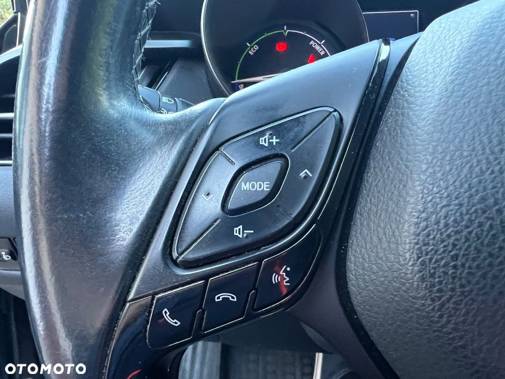 Toyota C-HR - 14